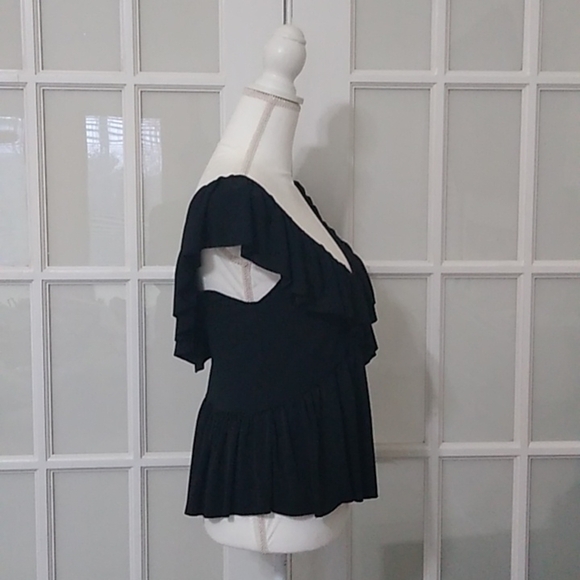 Zara Ruffled Deep V Neck Tank Top - Picture 7 of 14